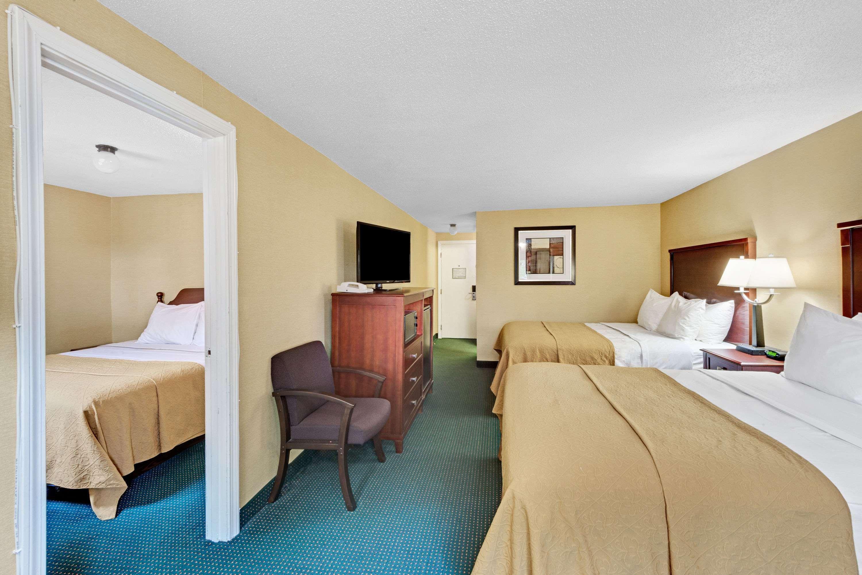Ramada By Wyndham Kittery Hotel Eksteriør billede